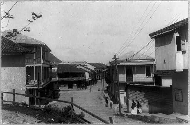 Escena callejera en Guayaquil, Ecuador, entre 1890 y 1930, colección Frank y Frances Carpenter