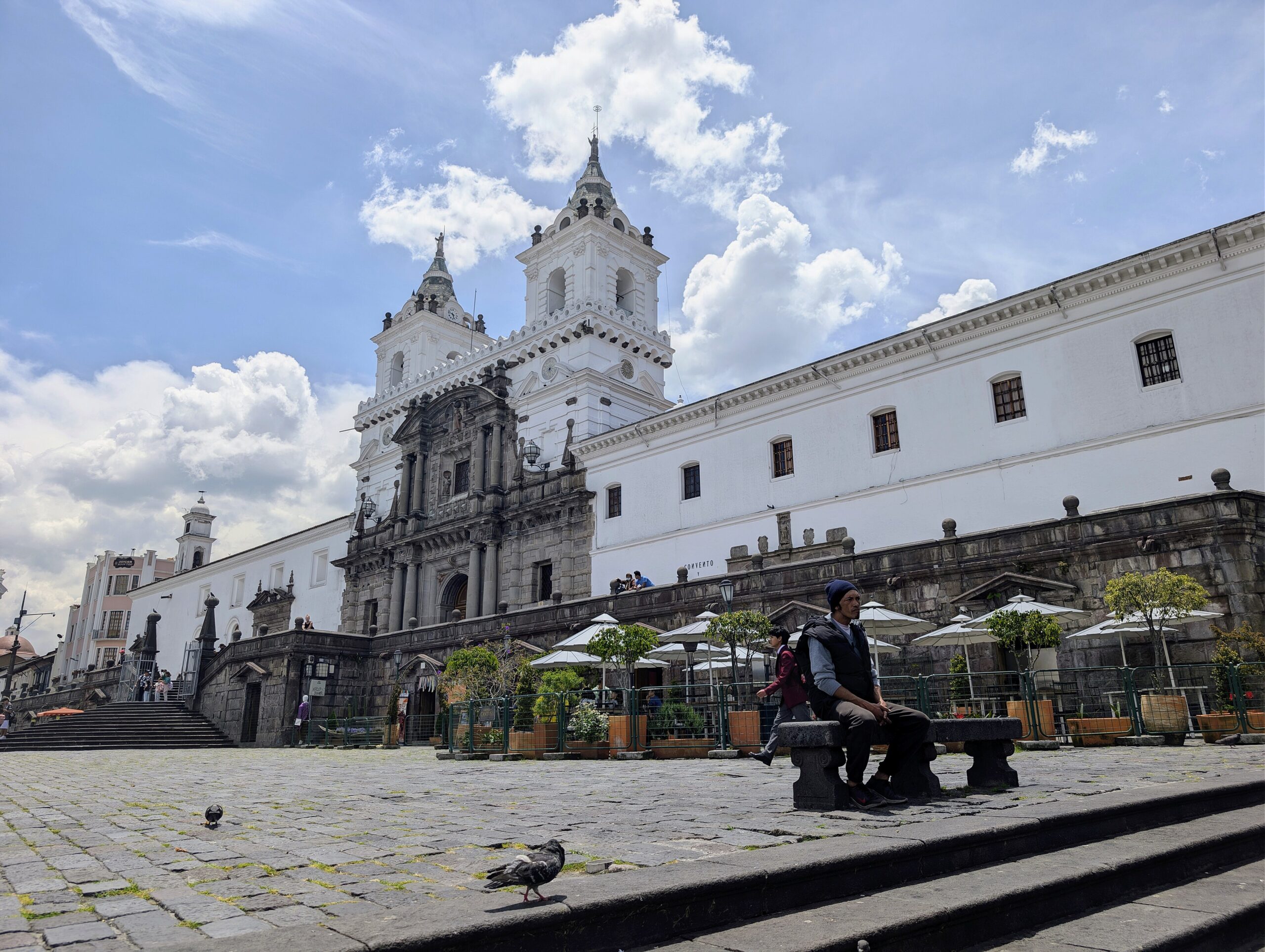 Plaza de San Francisco en Quito, con la iglesia al fondo, en el entorno donde se organizaron los sucesos de la revolución de 1809