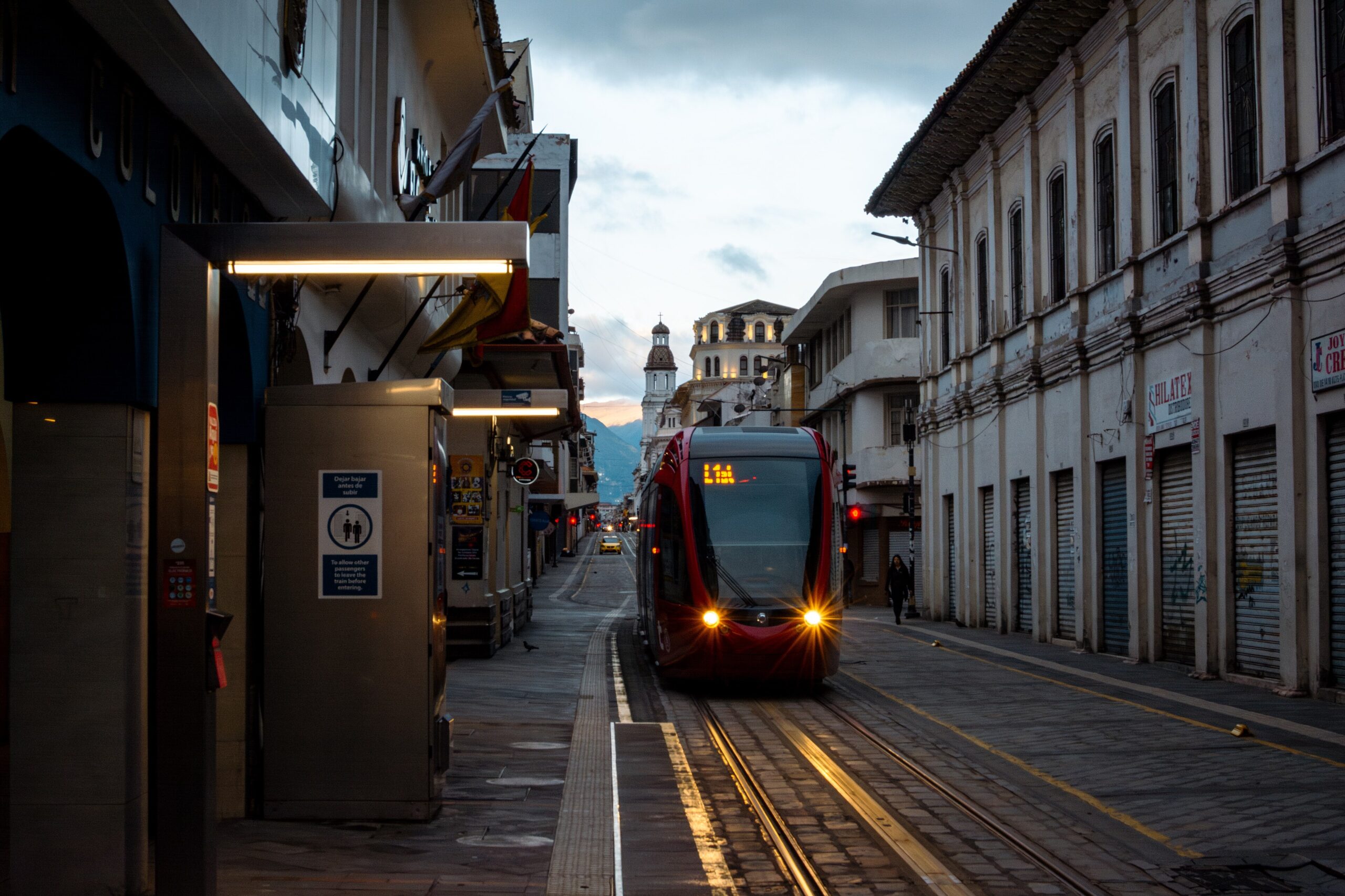 Centro histórico de Cuenca, ciudad que sostuvo buena parte de su economía colonial en la exportación de cascarilla
