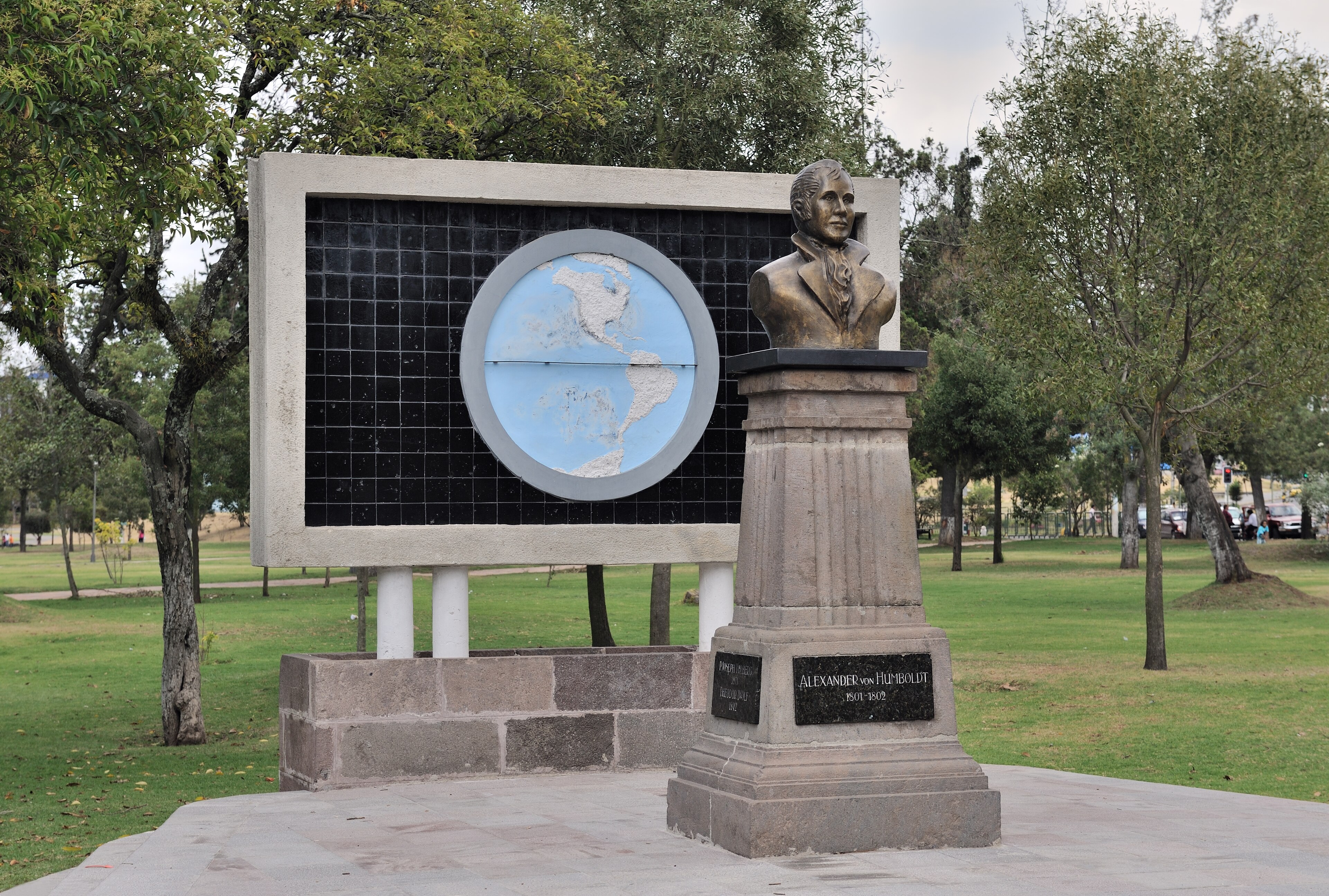 Parque El Ejido, en Quito, lugar donde fueron incinerados los cuerpos de Eloy Alfaro y sus compañeros el 28 de enero de 1912